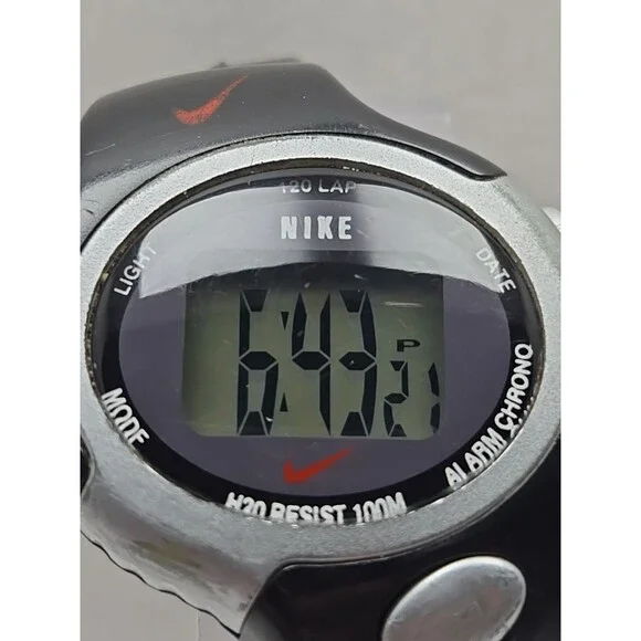 Vintage Rare Nike Triax 120 Lap Digital Running Watch 100M New Battery